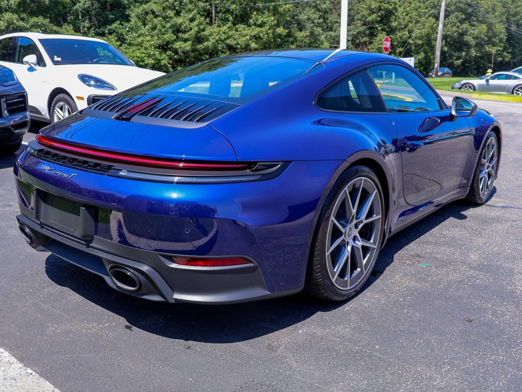 Certified 2025 Porsche 911 Carrera T RWD image 33