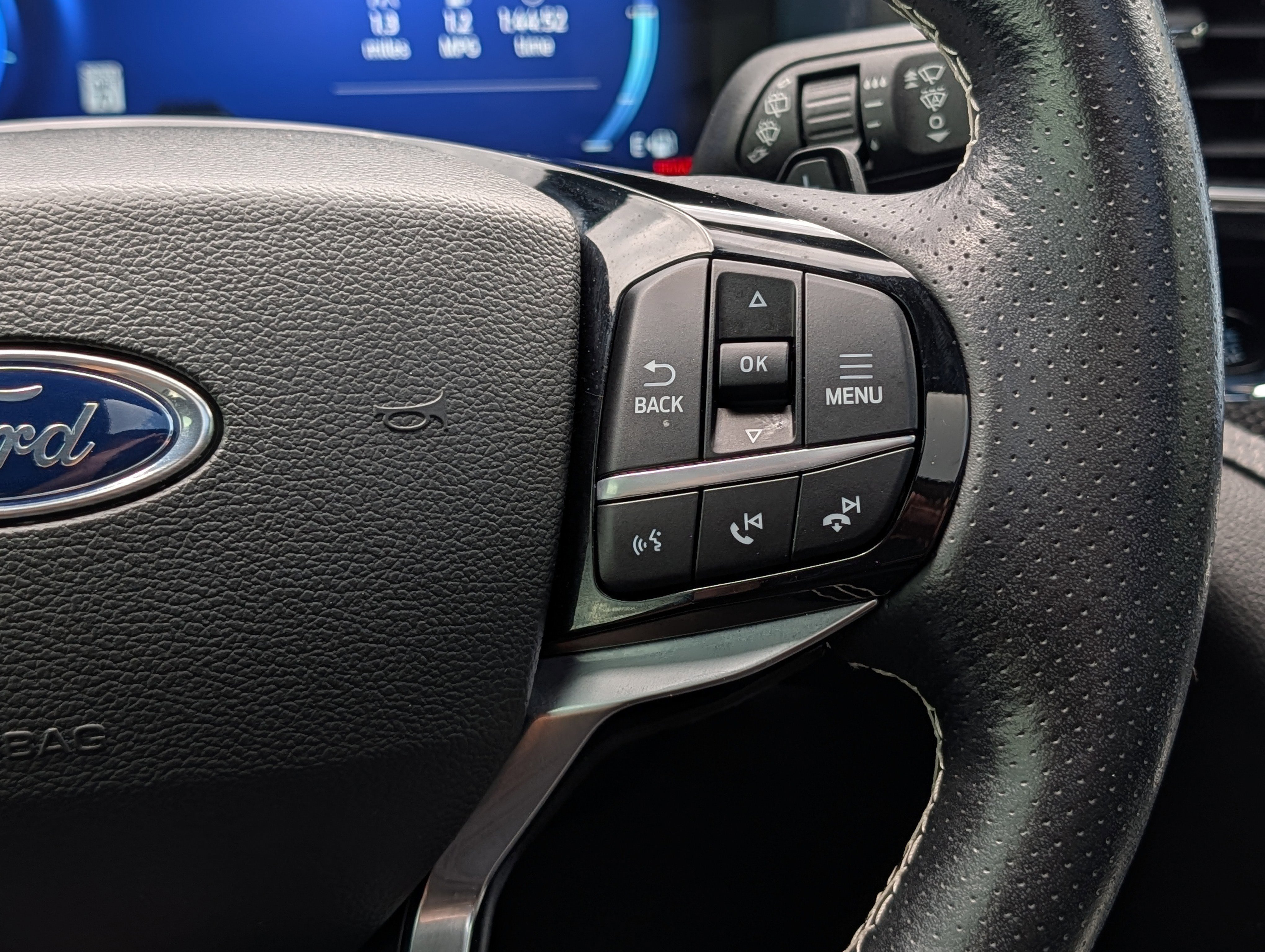 Certified 2022 Ford Explorer ST w/ Equipment Group 401A AWD/4WD image 28