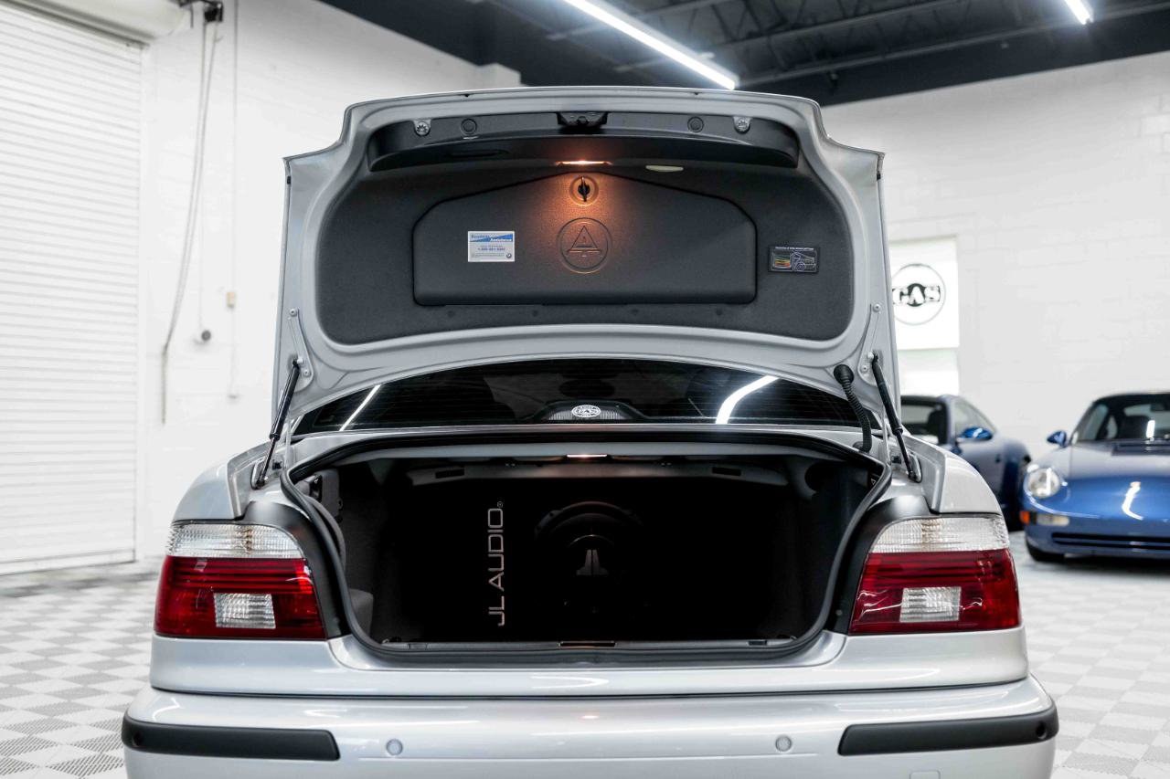 Used 2002 BMW M5 RWD image 87