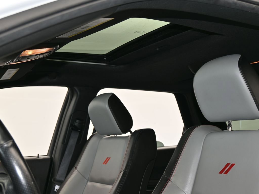 Used 2023 Dodge Durango GT image 11