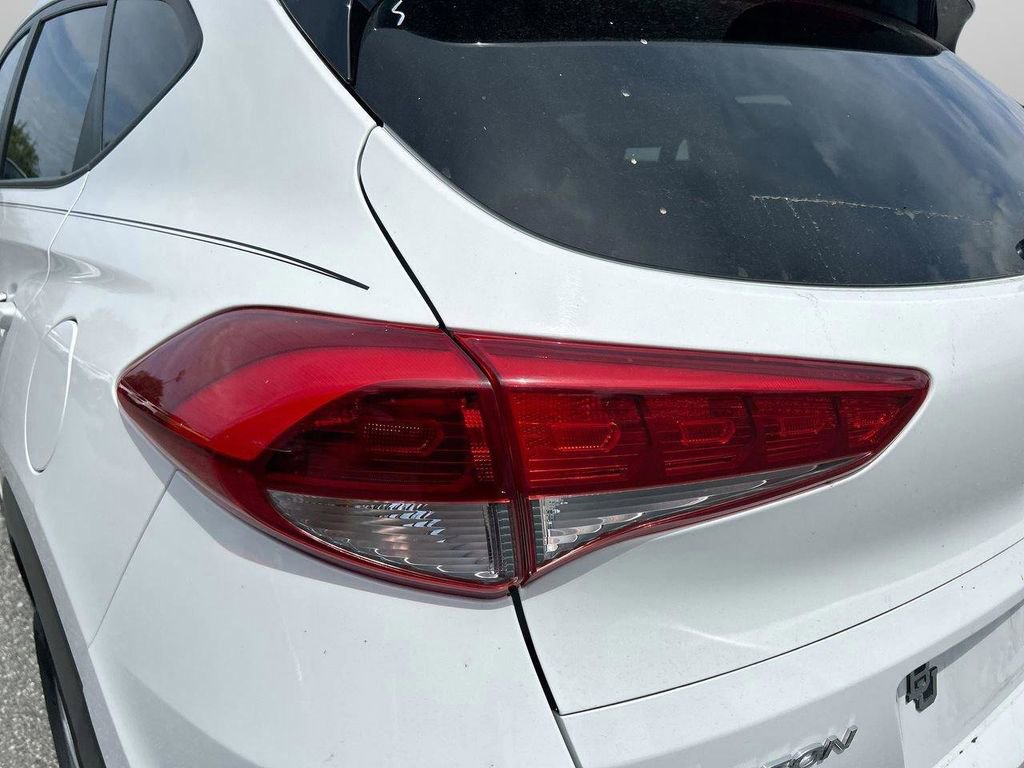 Used 2018 Hyundai Tucson SEL Plus w/ Cargo Package image 14