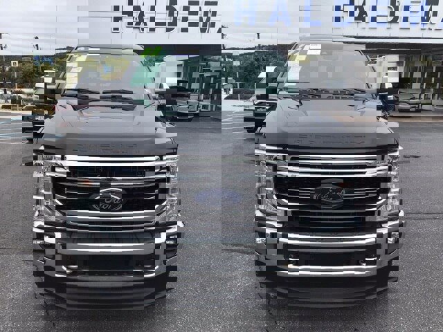 Certified 2022 Ford F250 Lariat w/ Chrome Package image 3
