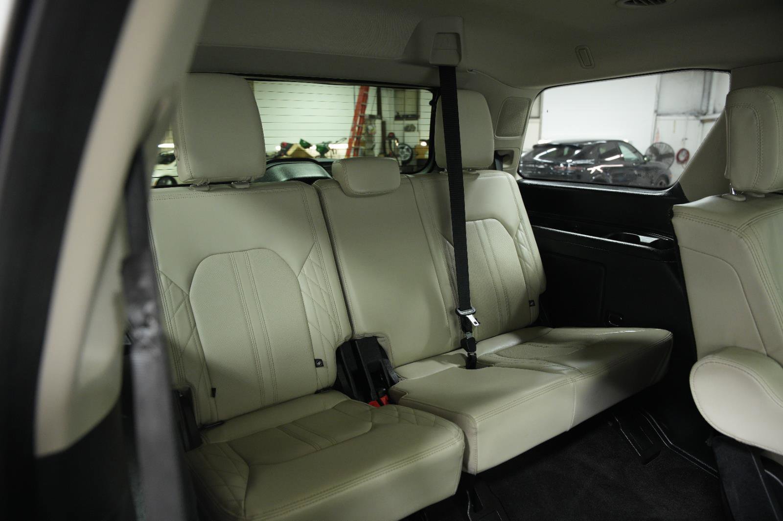 Used 2021 Ford Expedition Platinum image 17