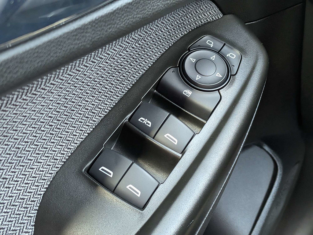 Certified 2023 Chevrolet TrailBlazer LT FWD image 49