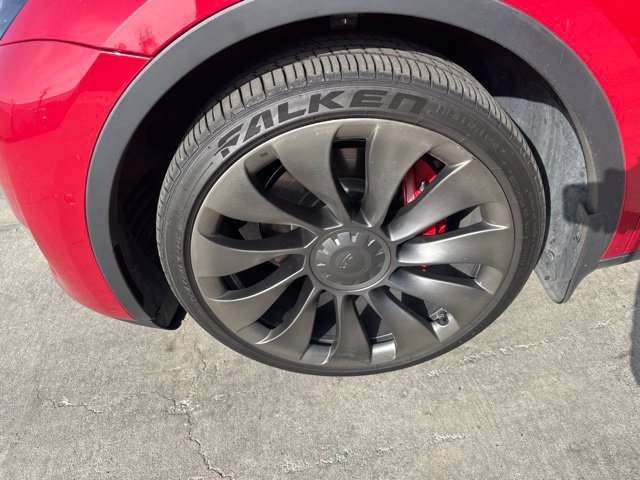 Used 2022 Tesla Model Y Performance AWD/4WD image 8