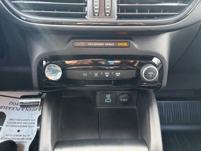 Certified 2023 Ford Escape ST-Line Select w/ Tech Pack #1 AWD/4WD image 23