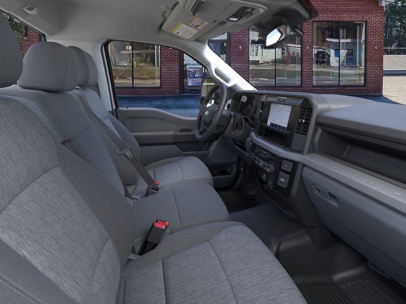 New 2025 Ford F550 4x4 Regular Cab Super Duty image 11