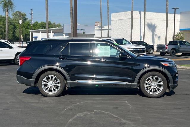 Used 2021 Ford Explorer Limited w/ Equipment Group 301A image 3