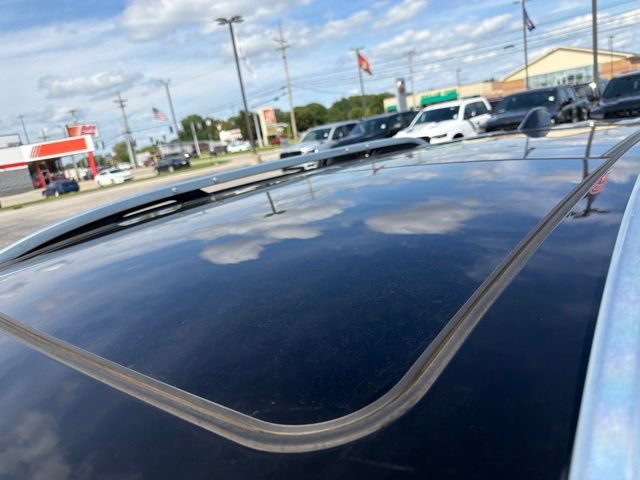Used 2020 GMC Terrain Denali w/ Denali Premium Package AWD/4WD image 12