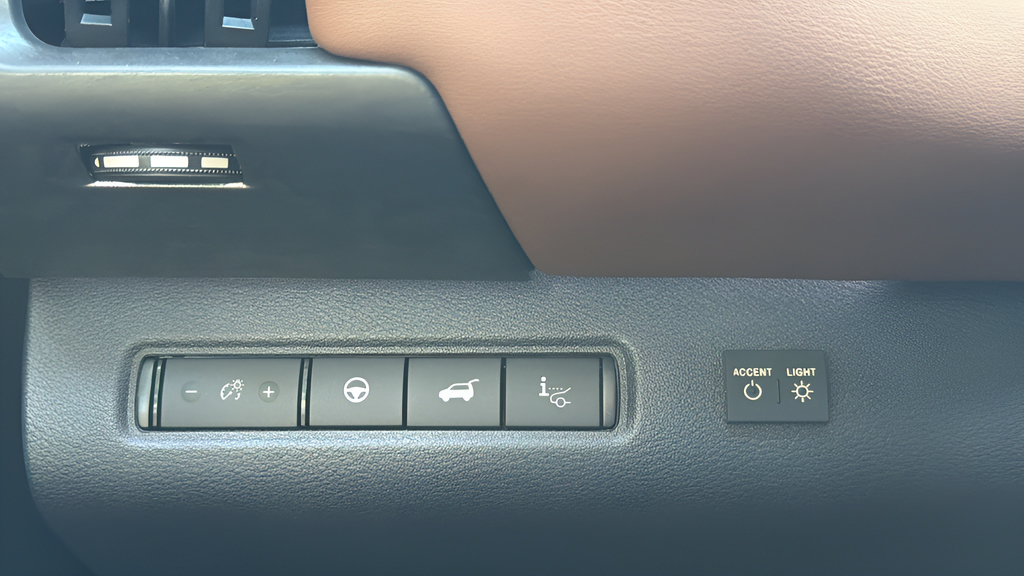 New 2026 Nissan Pathfinder Platinum AWD/4WD image 33