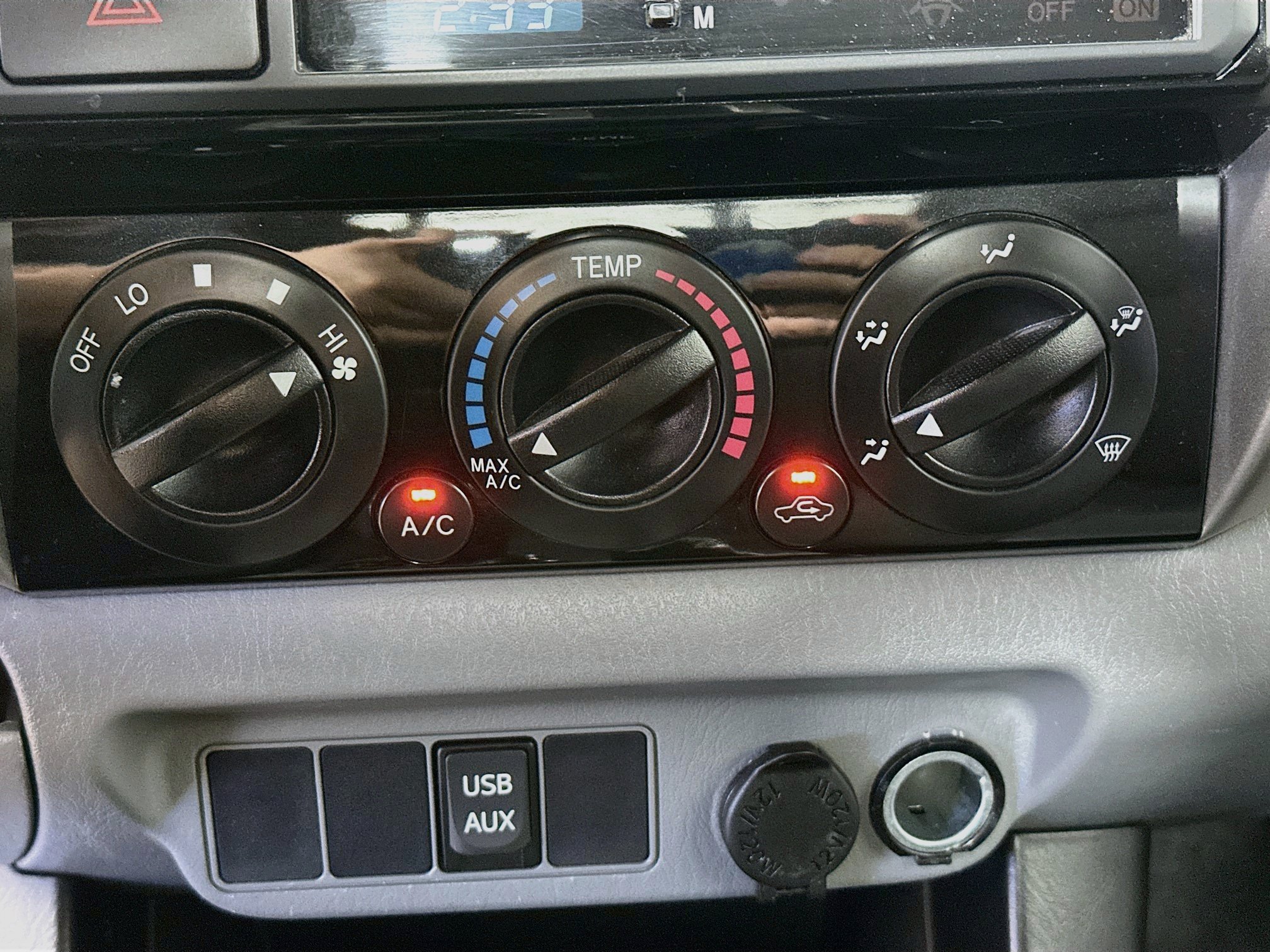 Used 2013 Toyota Tacoma PreRunner w/ TRD Off-Road Pkg RWD image 22