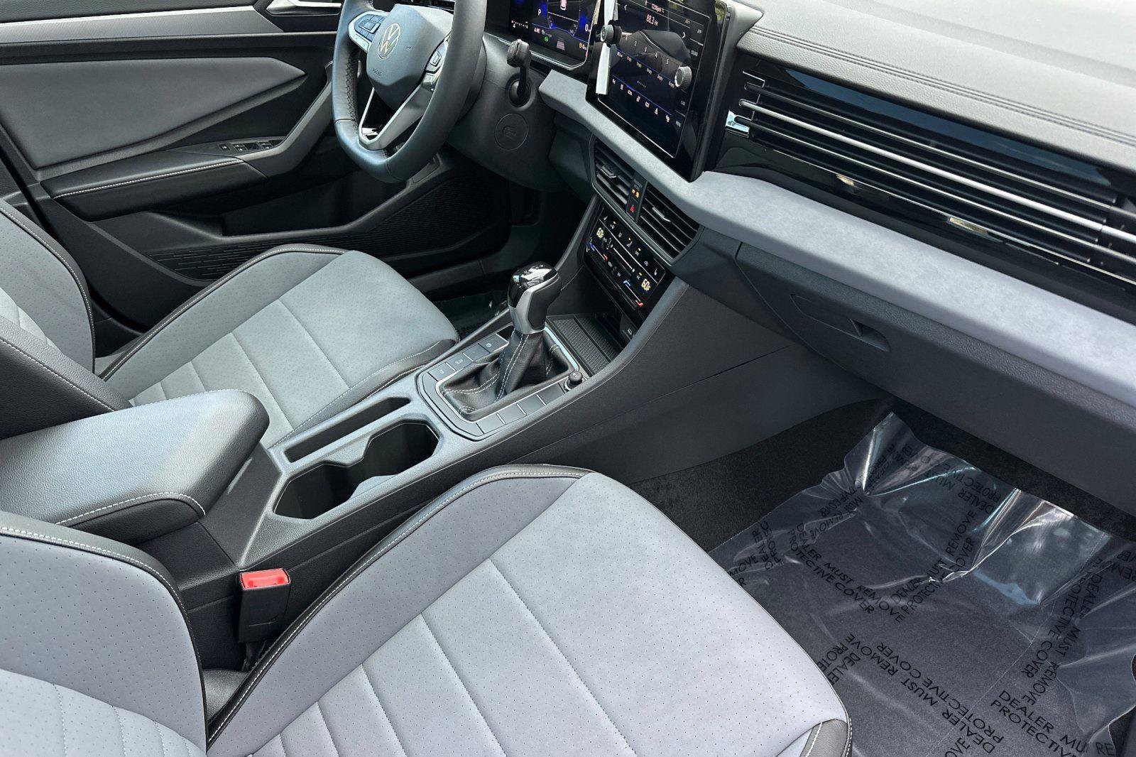 New 2026 Volkswagen Jetta SE image 14