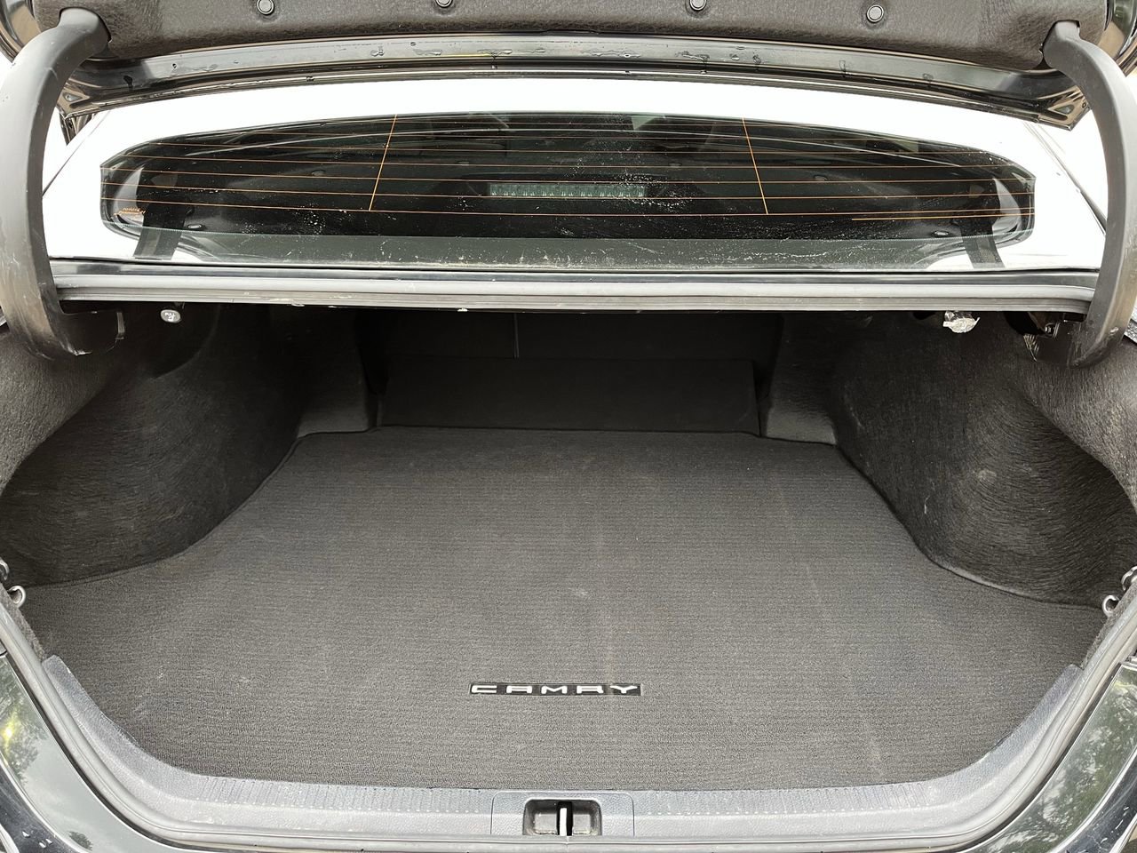 Used 2023 Toyota Camry SE w/ Audio Upgrade Package FWD image 28