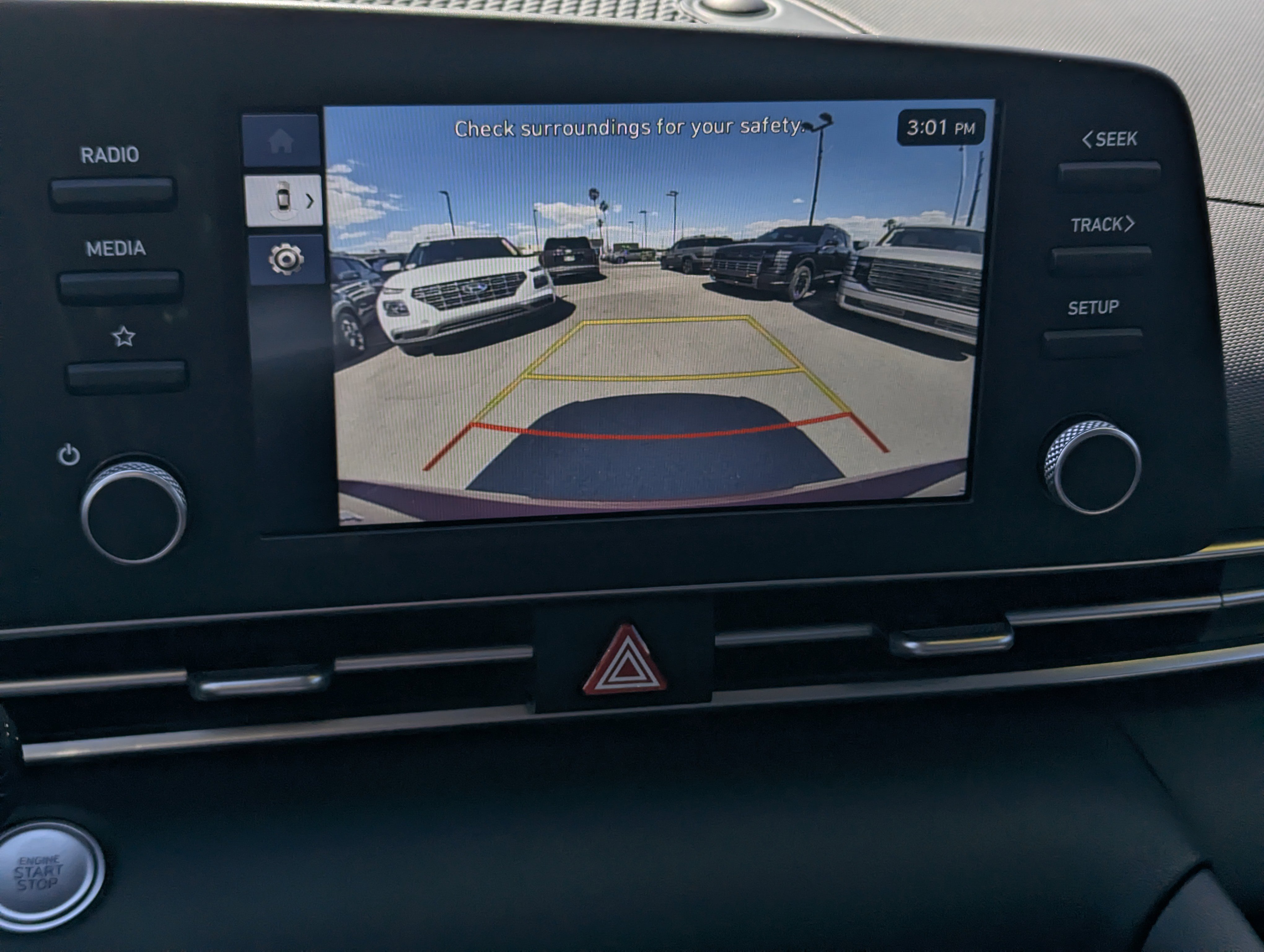 Certified 2025 Hyundai Elantra Blue FWD image 11