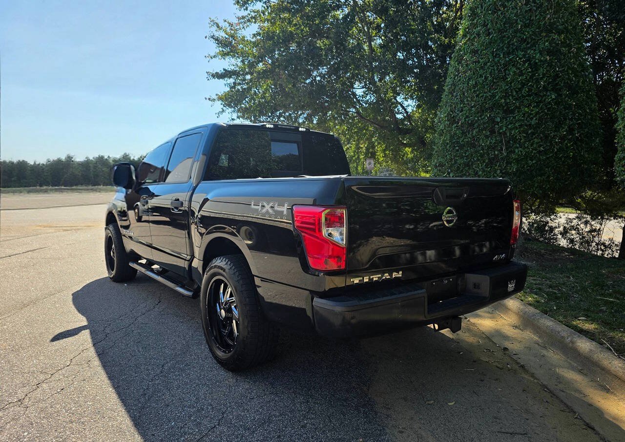 Used 2017 Nissan Titan S AWD/4WD image 3