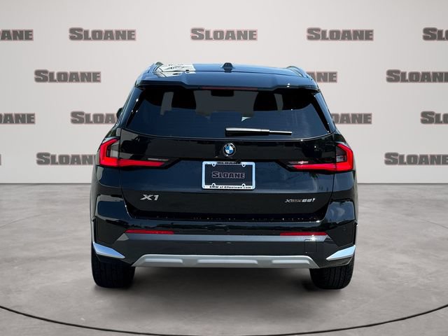 New 2026 BMW X1 xDrive28i w/ Technology Package AWD/4WD image 4