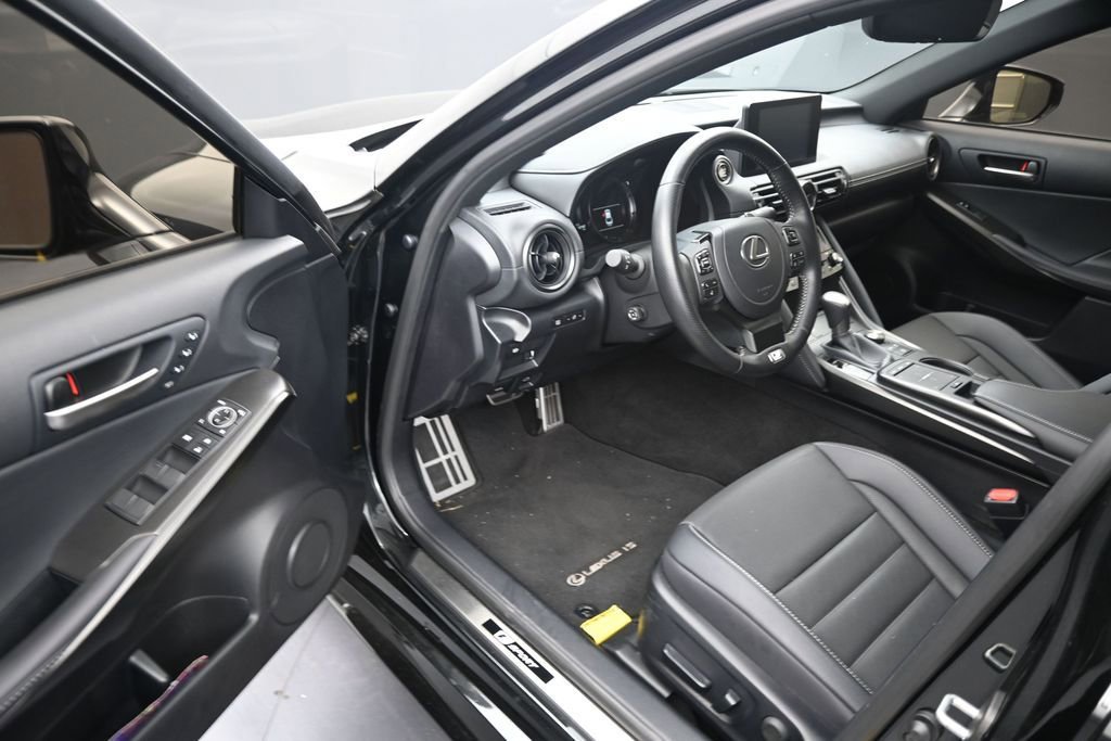 Used 2025 Lexus IS 350 F Sport w/ Accessory Package 2 RWD image 10