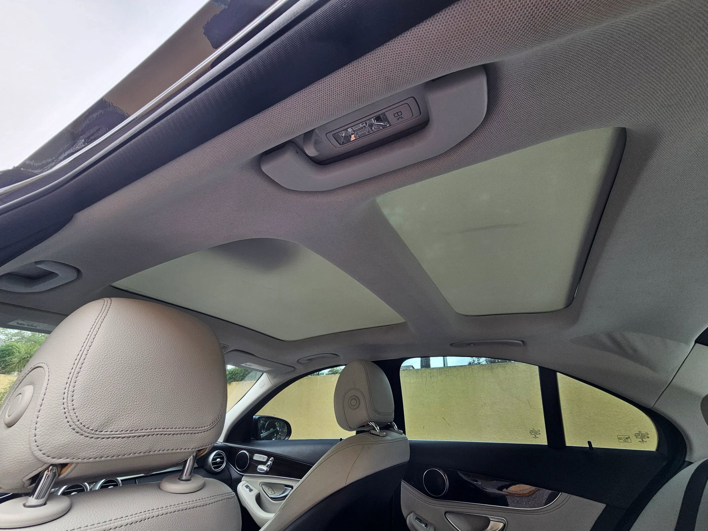 Used 2016 Mercedes-Benz C 300 4MATIC Sedan image 33
