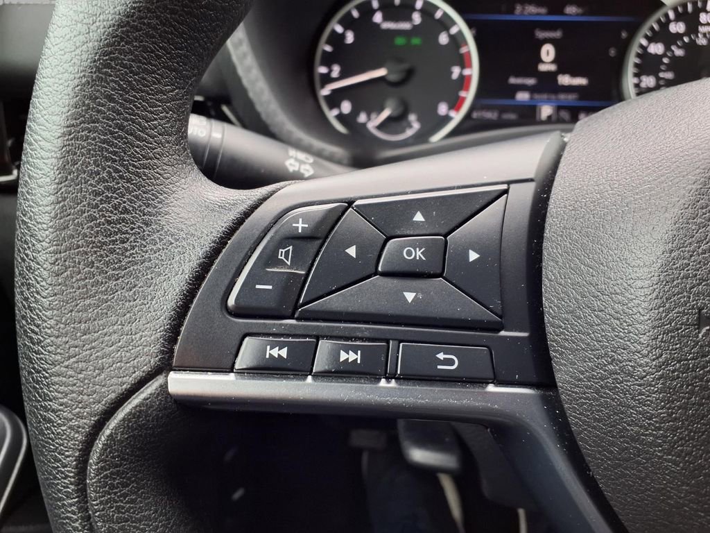 Certified 2024 Nissan Sentra SV FWD image 13