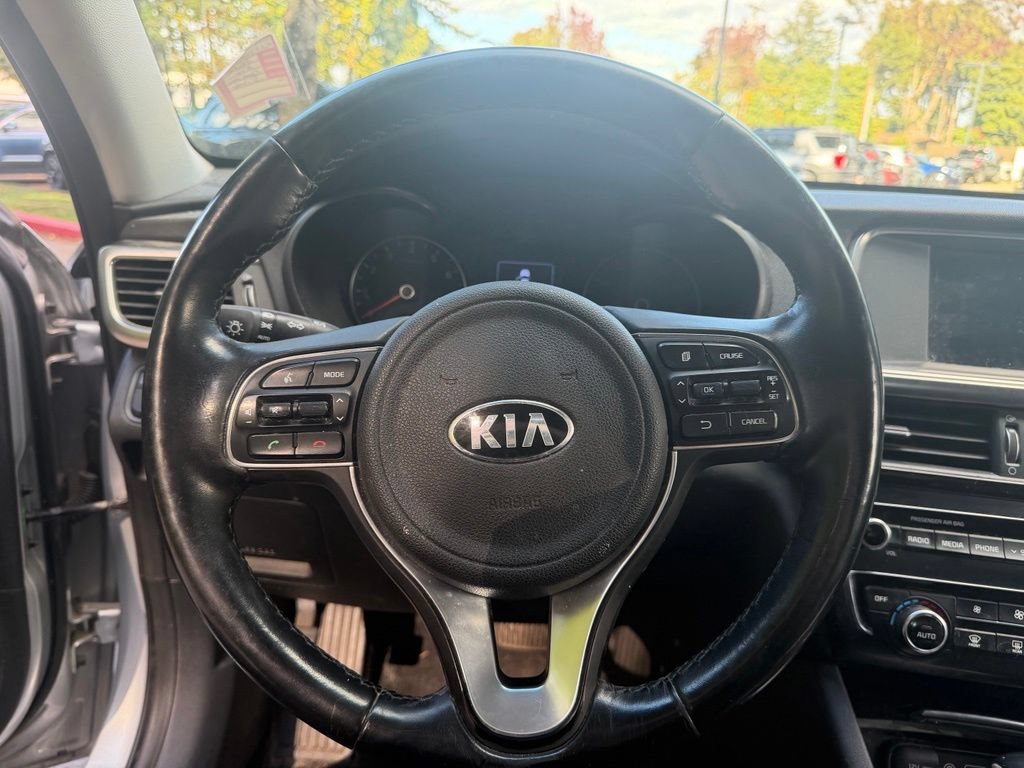 Used 2018 Kia Optima EX w/ Premium Package FWD image 13