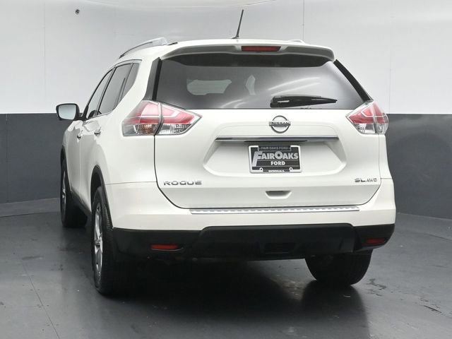 Used 2015 Nissan Rogue SL w/ SL Premium Package AWD/4WD image 6