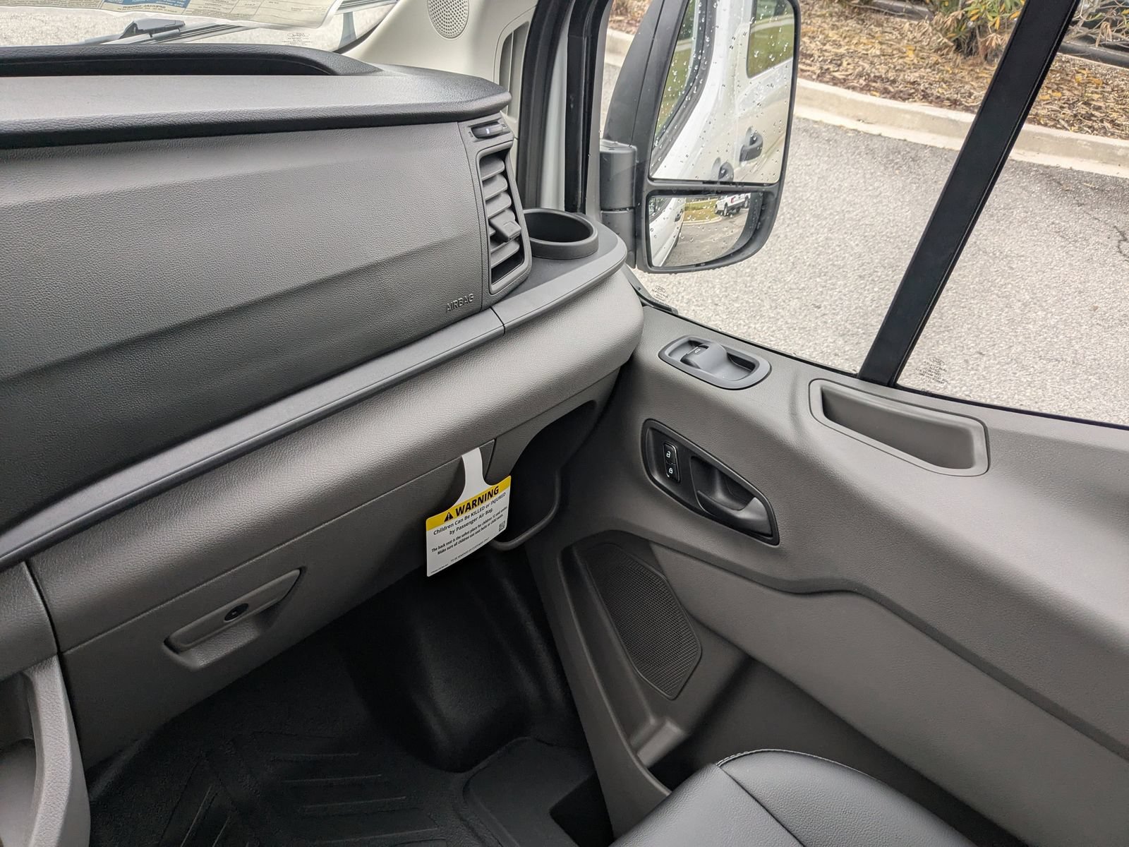 New 2025 Ford Transit 250 Low Roof AWD w/ Exterior Upgrade Package image 17