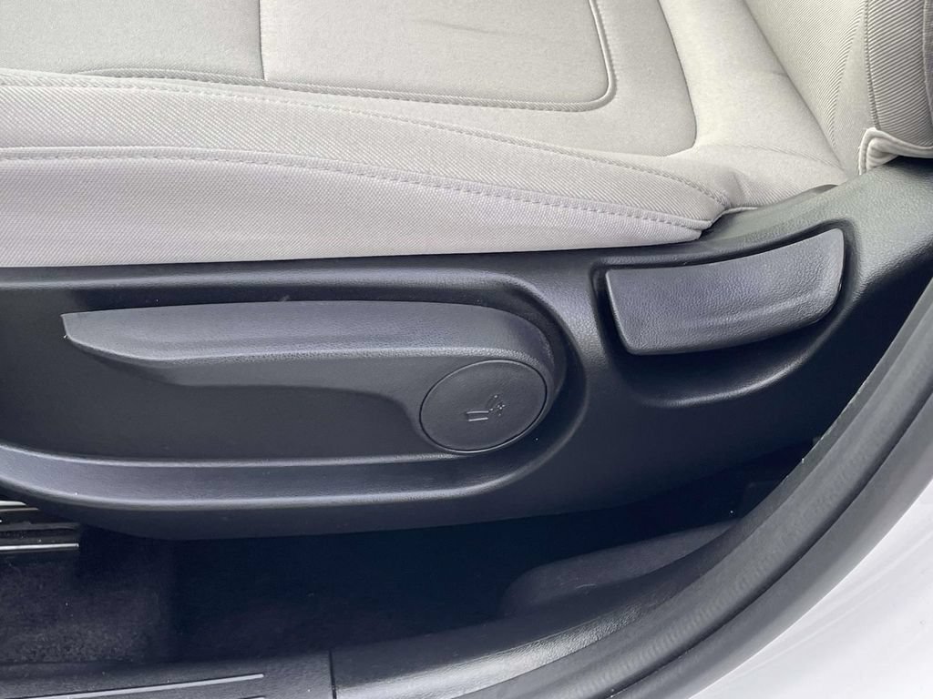 Certified 2026 Hyundai Tucson SE AWD/4WD image 7