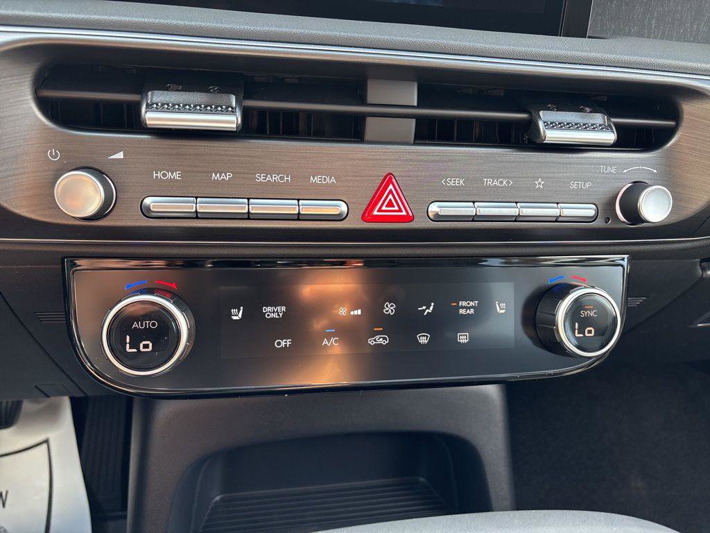 New 2026 Hyundai Palisade FWD Hybrid image 26