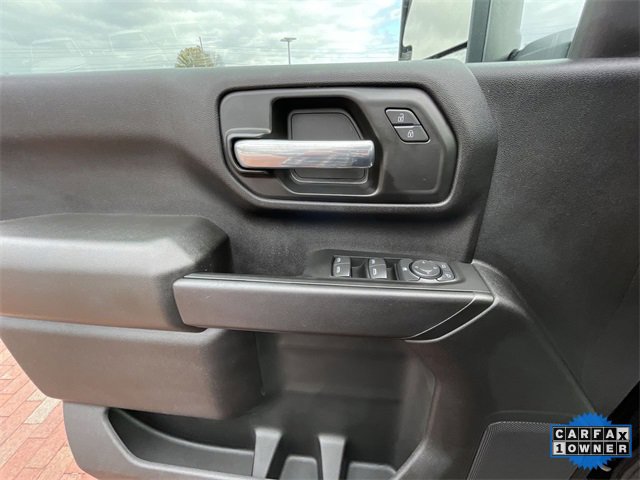Used 2025 Chevrolet Silverado 2500 Custom w/ Custom Convenience Package image 11