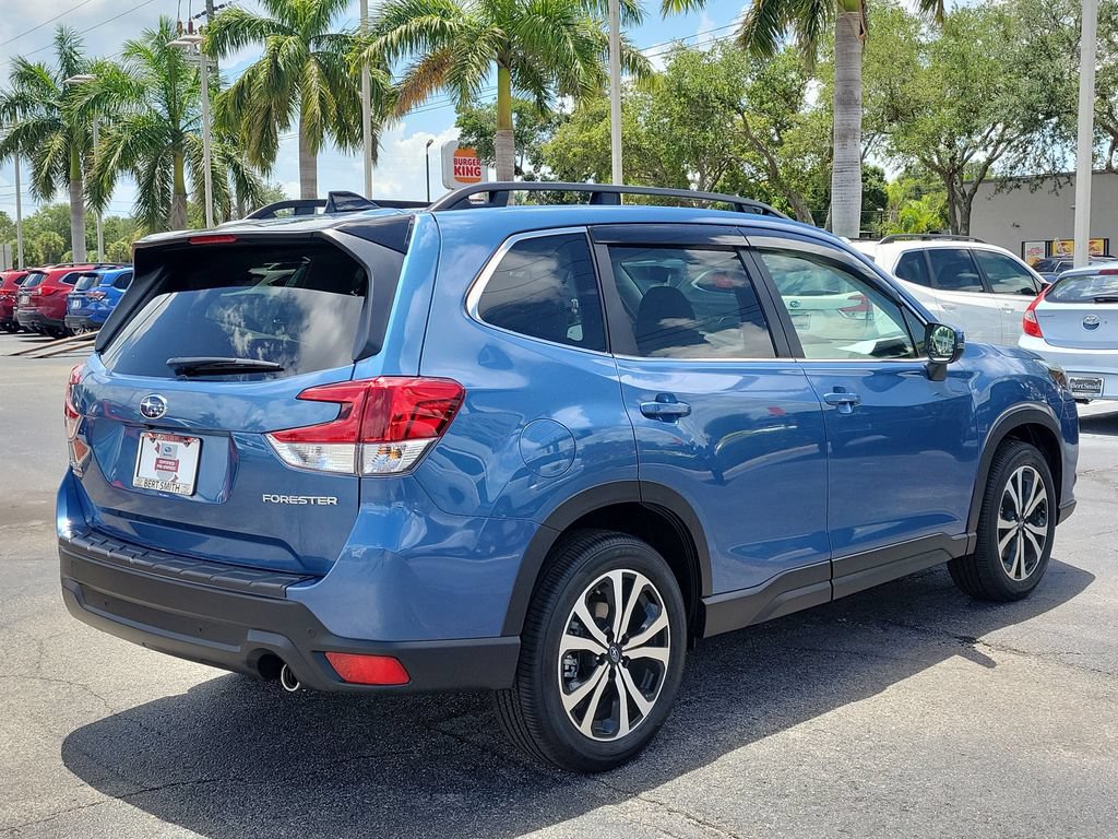 Certified 2024 Subaru Forester Limited w/ Pop Package 2 AWD/4WD image 3