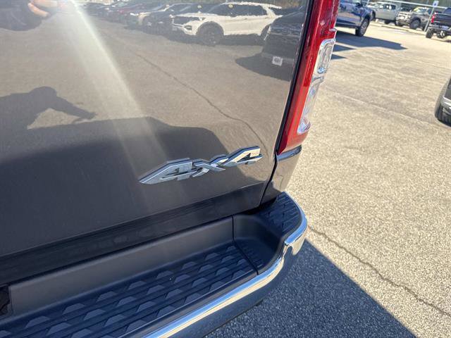 Used 2022 RAM 1500 Big Horn image 6