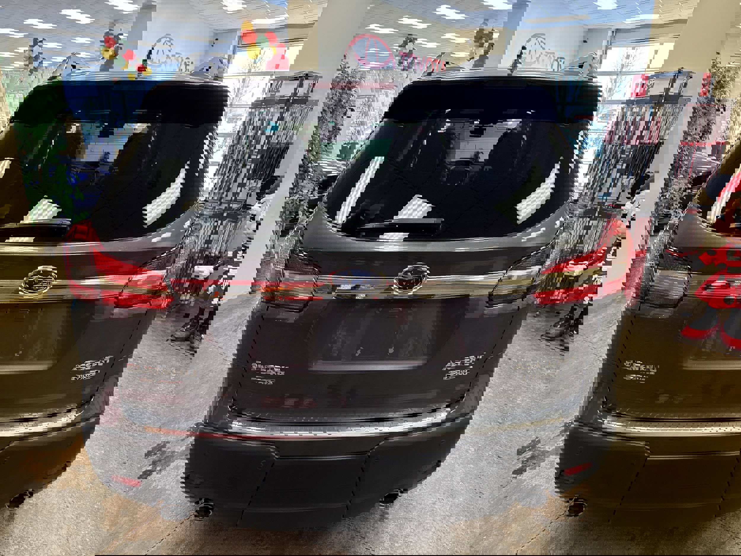 Used 2022 Subaru Ascent Touring w/ Popular Package #2A image 13