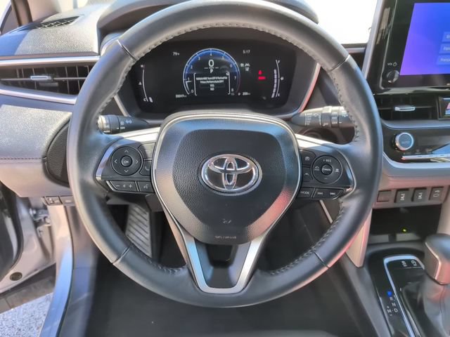Certified 2025 Toyota Corolla Cross XLE FWD image 14