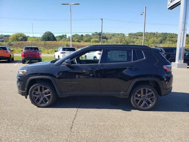 New 2026 Jeep Compass Limited AWD/4WD image 5