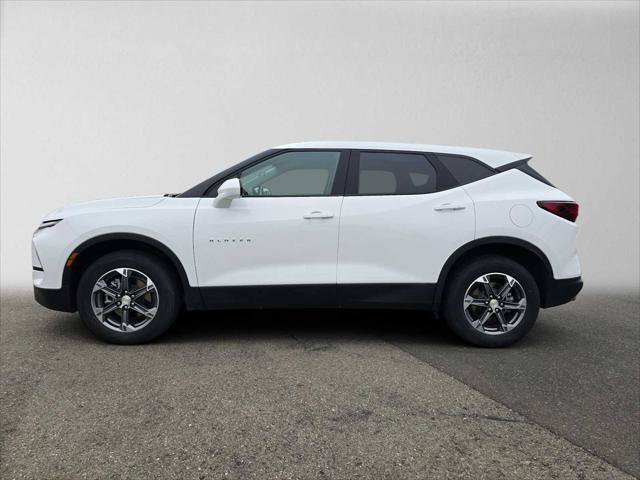 Used 2025 Chevrolet Blazer LT AWD/4WD image 6
