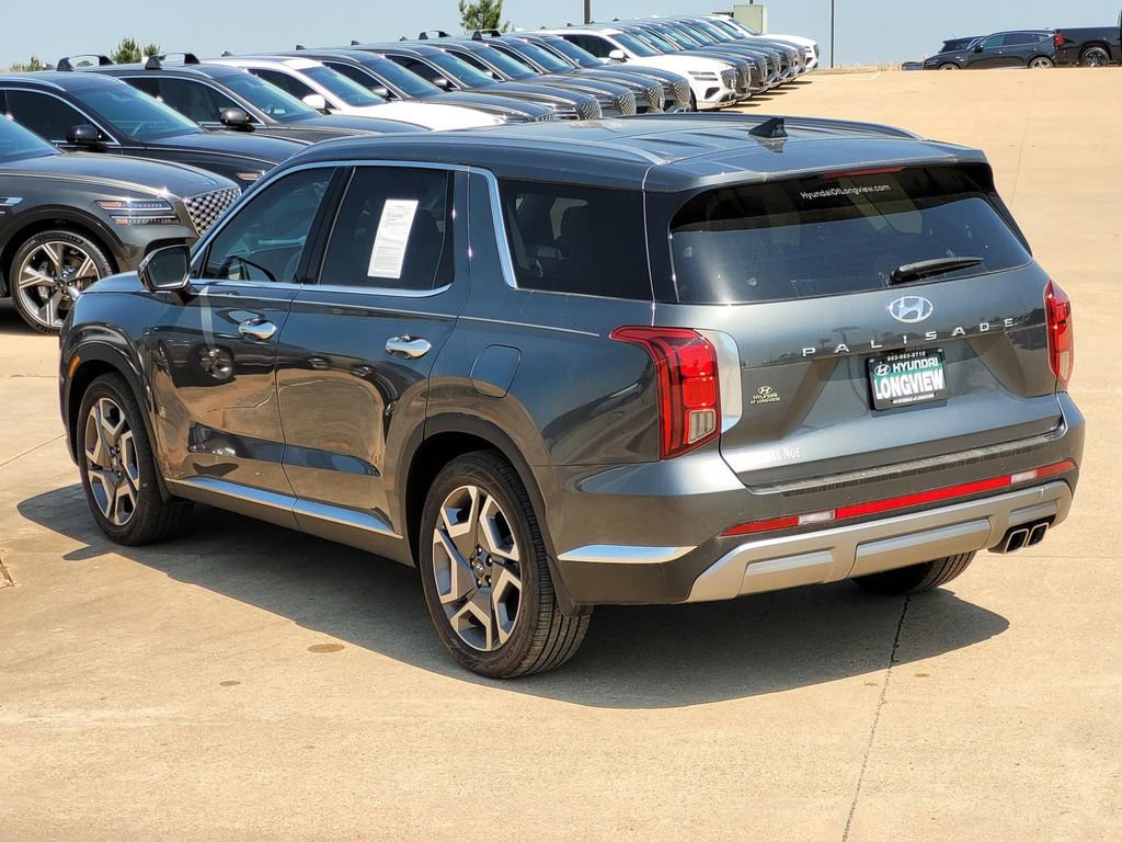 Used 2024 Hyundai Palisade Limited image 6