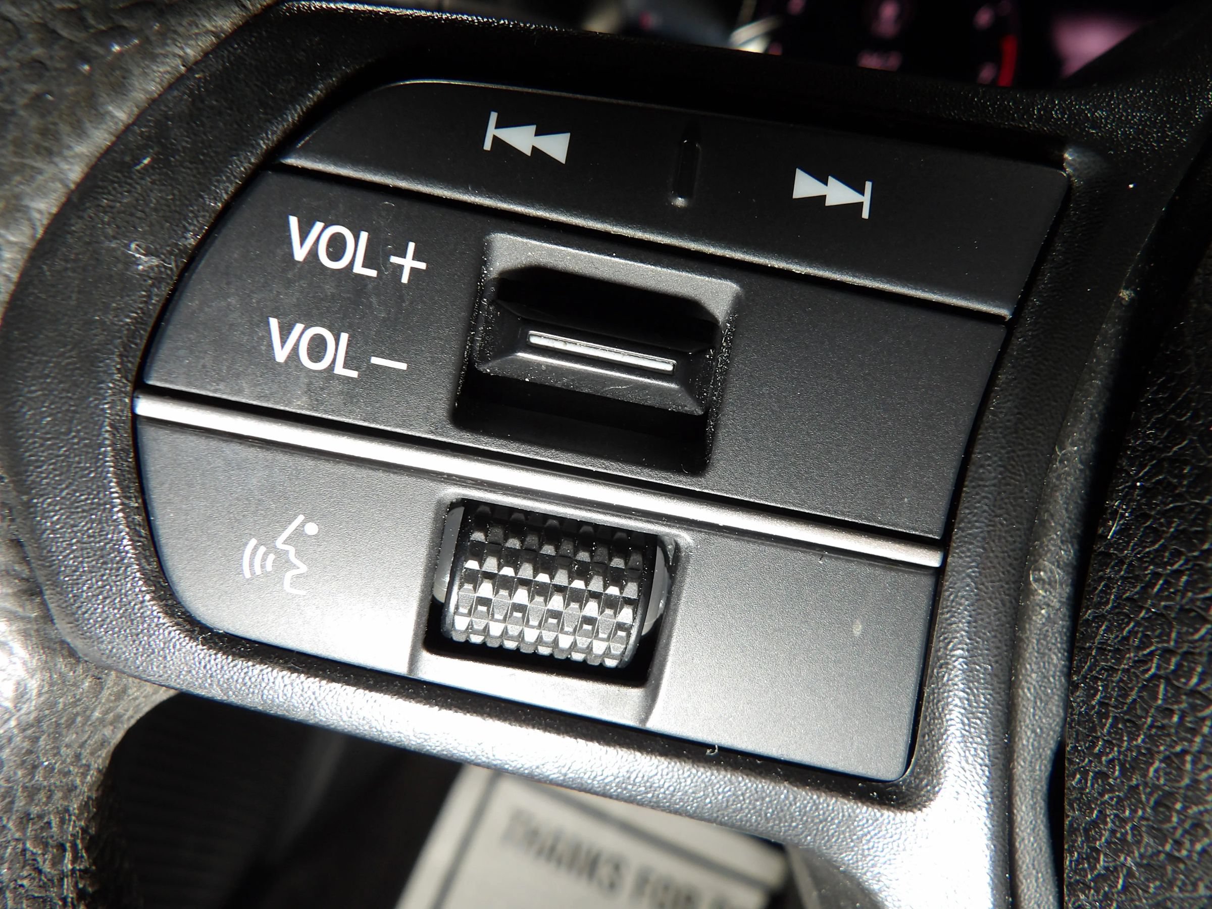Used 2023 Honda Accord EX image 23