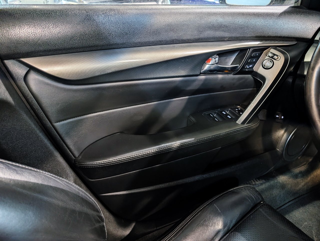 Used 2012 Acura TL w/ Technology Package FWD image 12
