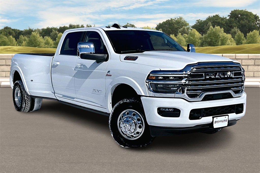 New 2026 RAM 3500 Longhorn image 2