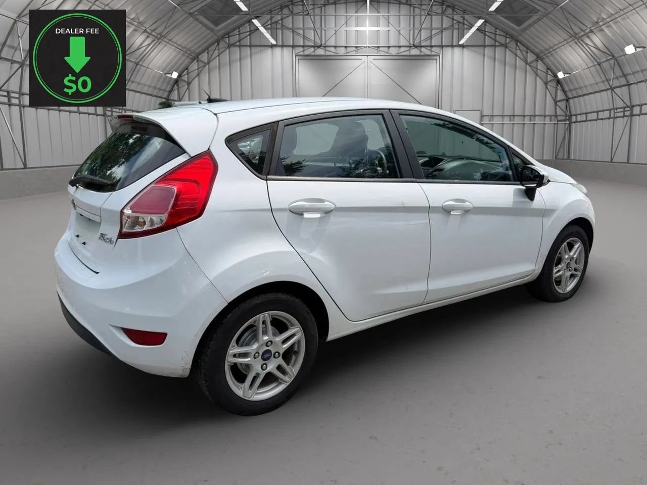 Used 2018 Ford Fiesta SE FWD image 4