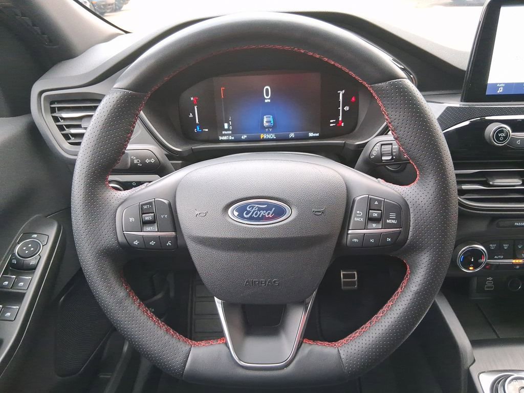 Used 2024 Ford Escape ST-Line image 14