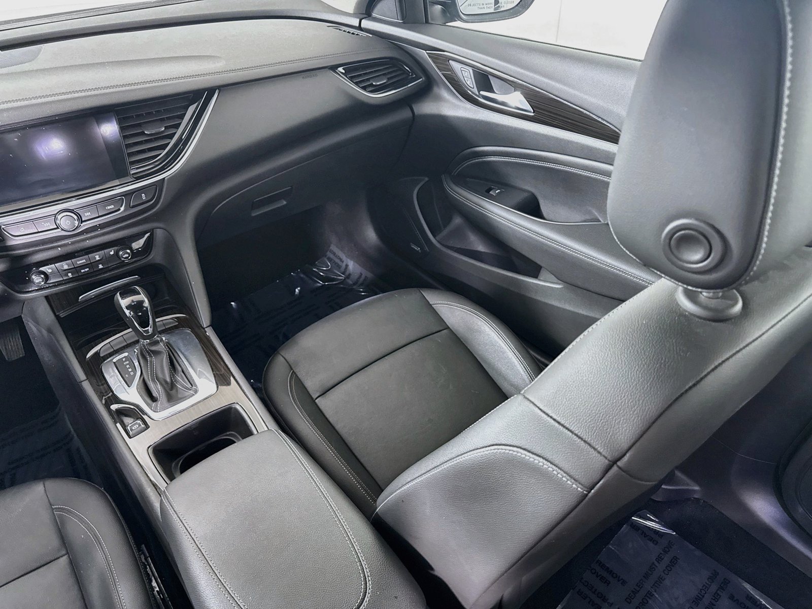 Used 2018 Buick Regal Essence w/ Sights and Sounds Package AWD/4WD image 23
