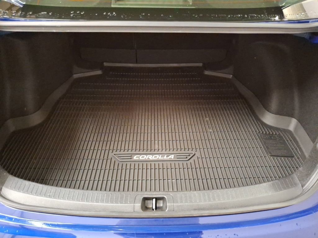 Used 2020 Toyota Corolla SE image 9