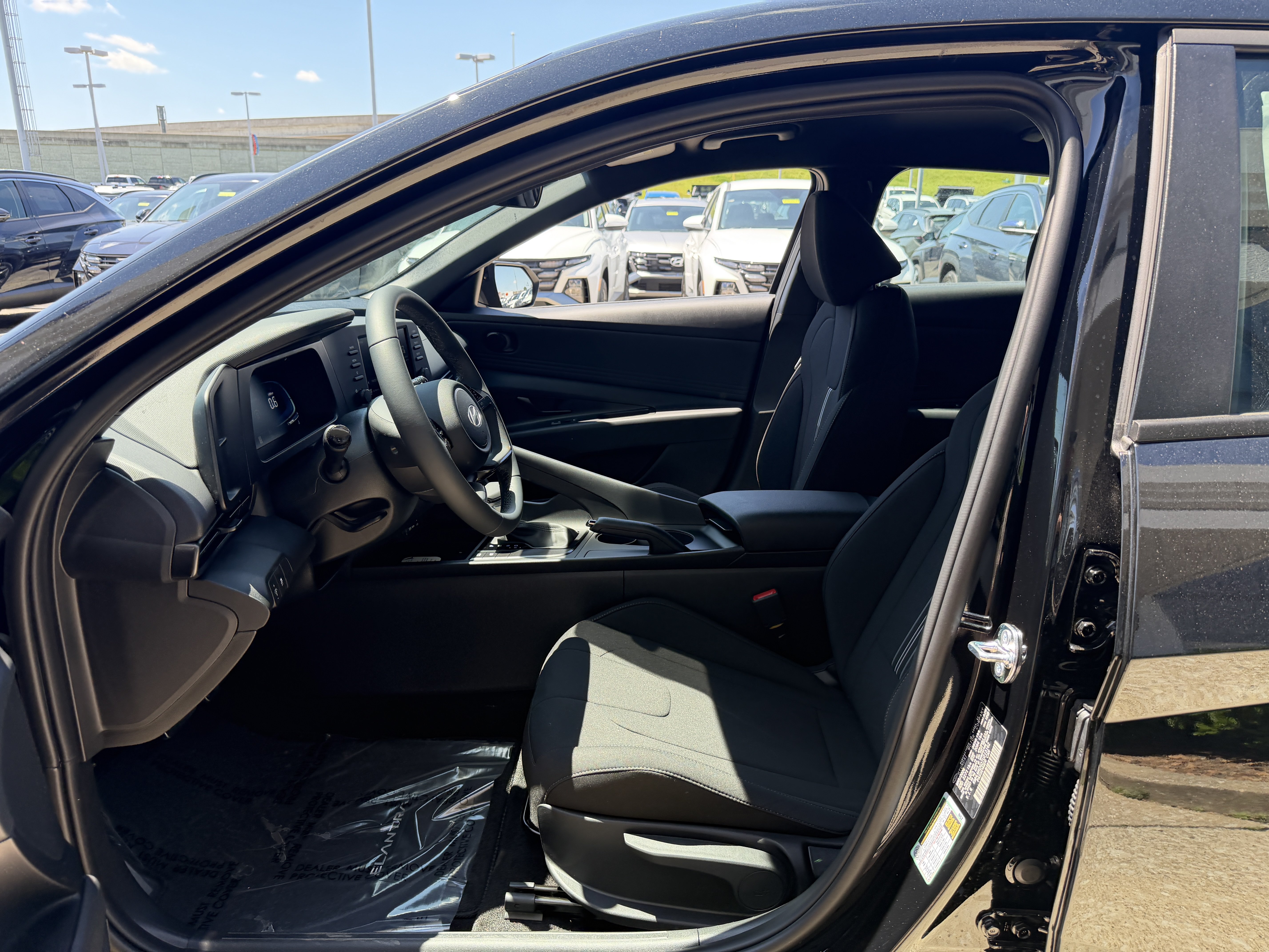 Used 2026 Hyundai Elantra Sport FWD image 24