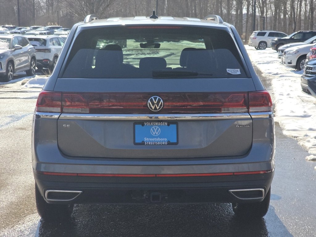 New 2024 Volkswagen Atlas SE image 11