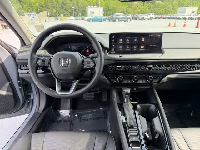 Certified 2023 Honda Accord Touring image 17