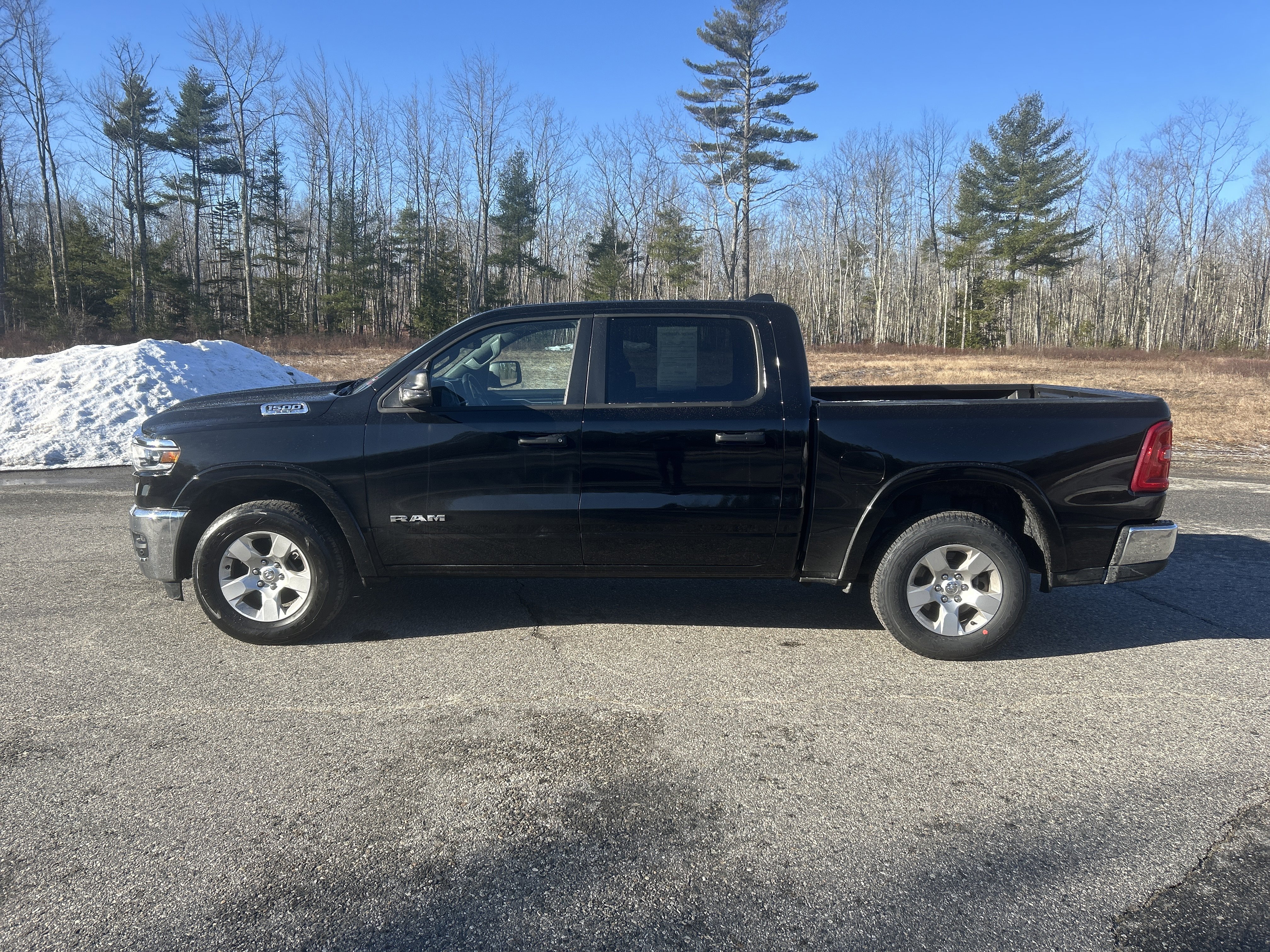Used 2025 RAM 1500 Big Horn AWD/4WD image 8