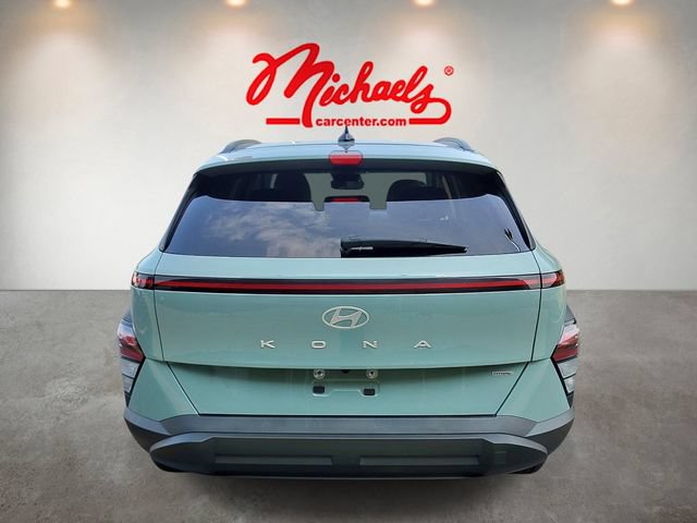 Used 2025 Hyundai Kona SEL AWD/4WD image 6