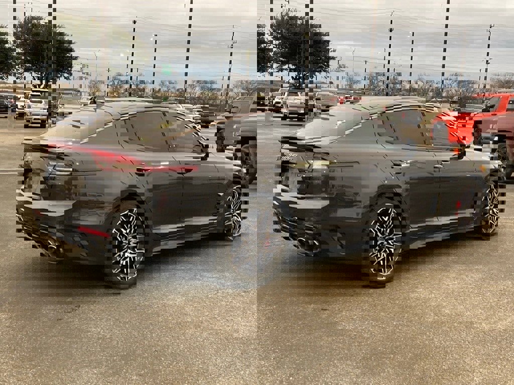 Used 2022 Kia Stinger GT1 w/ Red Interior Color Package image 5