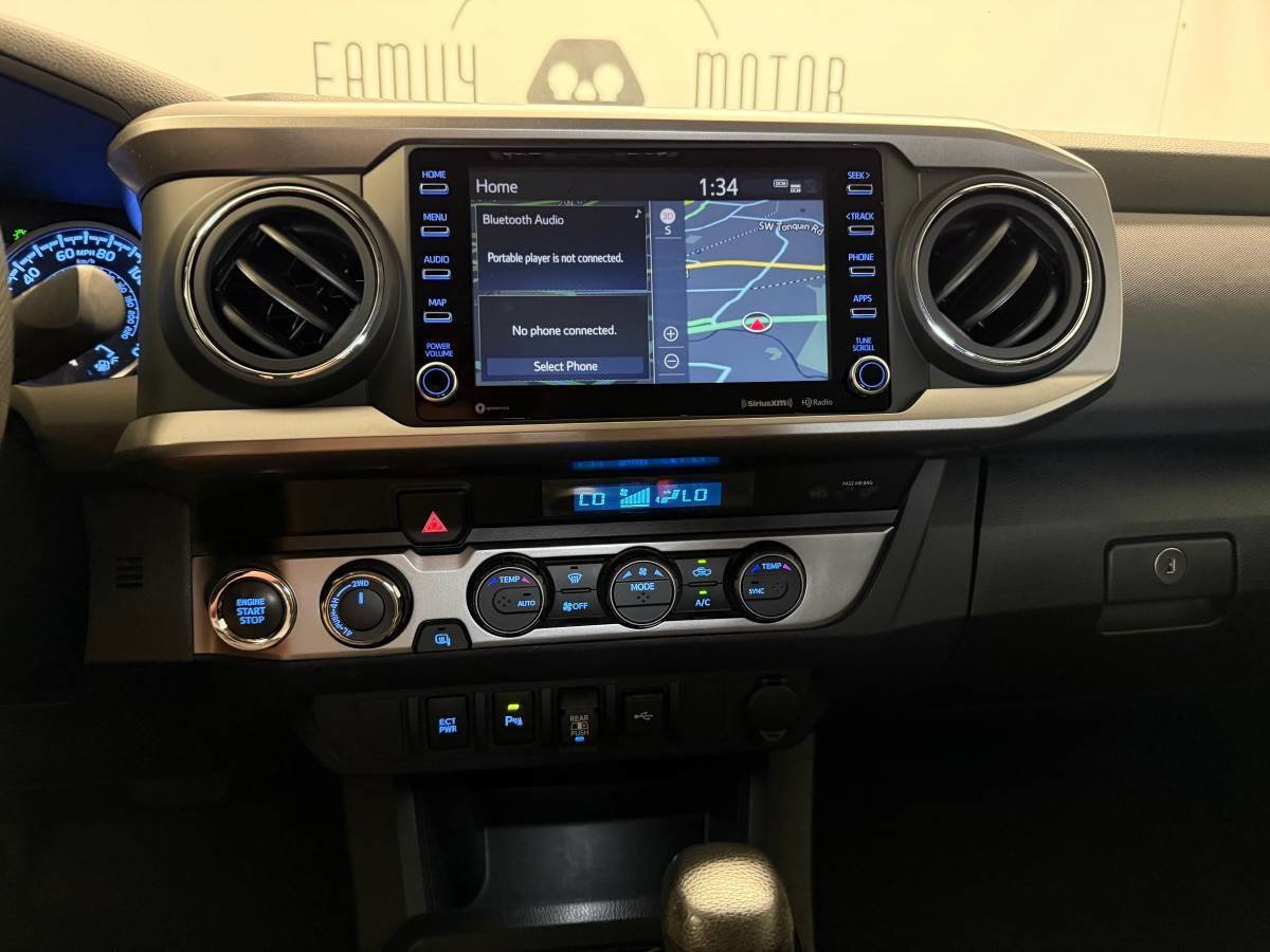 Used 2023 Toyota Tacoma 4x4 Double Cab image 14